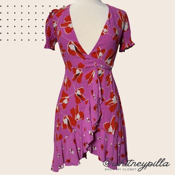 Diane Von Furstenberg Dresses & Skirts - DVF Emilia Mini Wrap Dress Pink Red Floral Silk MSRP $338 Women’s XXS NWT